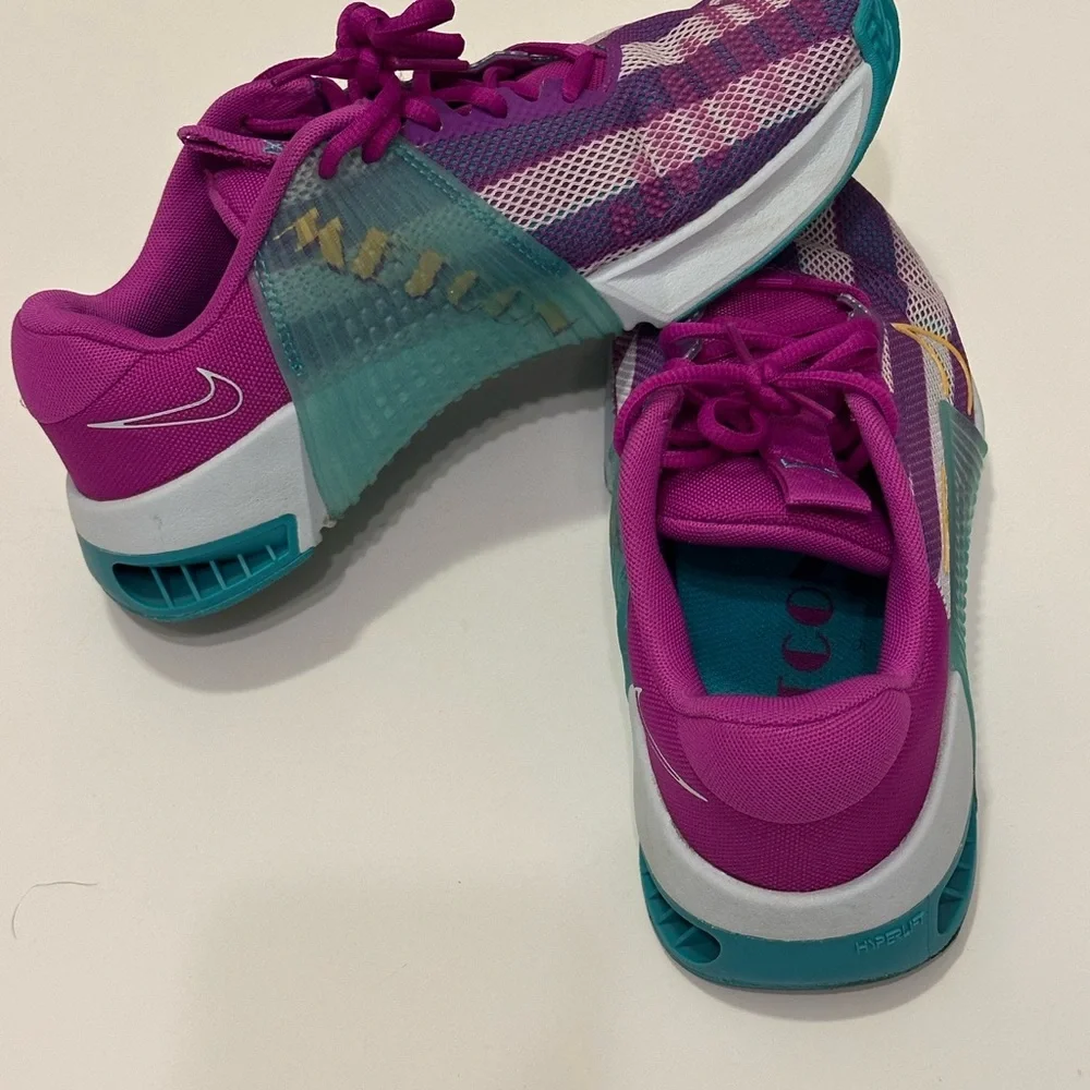 Women's Nike Metcon 9 AMP Women’s Workout‎ Shoes in Hyper Violet
